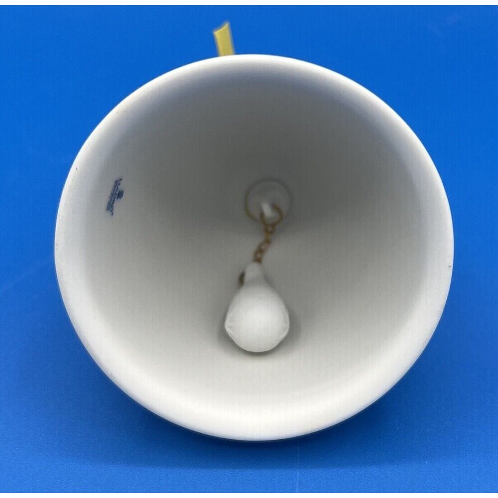 Lladró‎ 2003 Limited Edition Lladro Annual Porcelain Christmas Bell.(No Box) - Picture 6 of 8